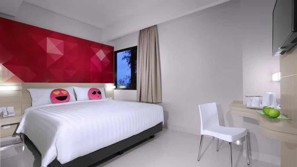 Fave Hotel Bandara.jpg