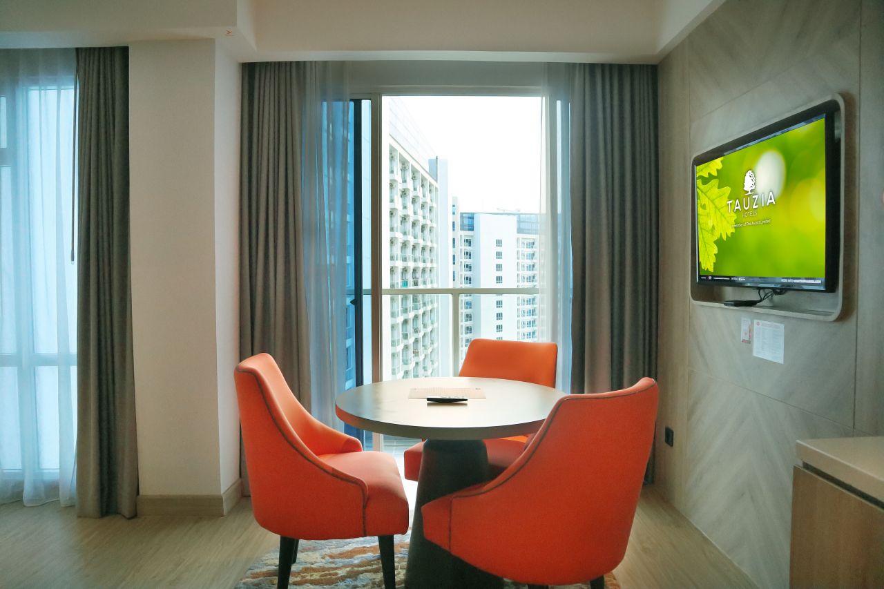 Harris Suite Puri.jpg