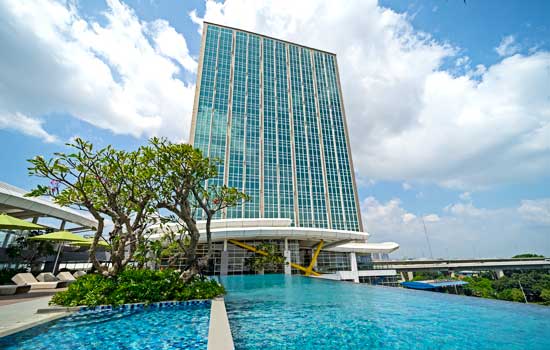 Nuanza Hotel & Convention Cikarang.jpg